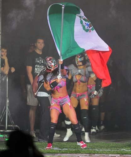 El Lingerie Football League se presentó en el Palacio de los Deportes | ULISES BRAVO