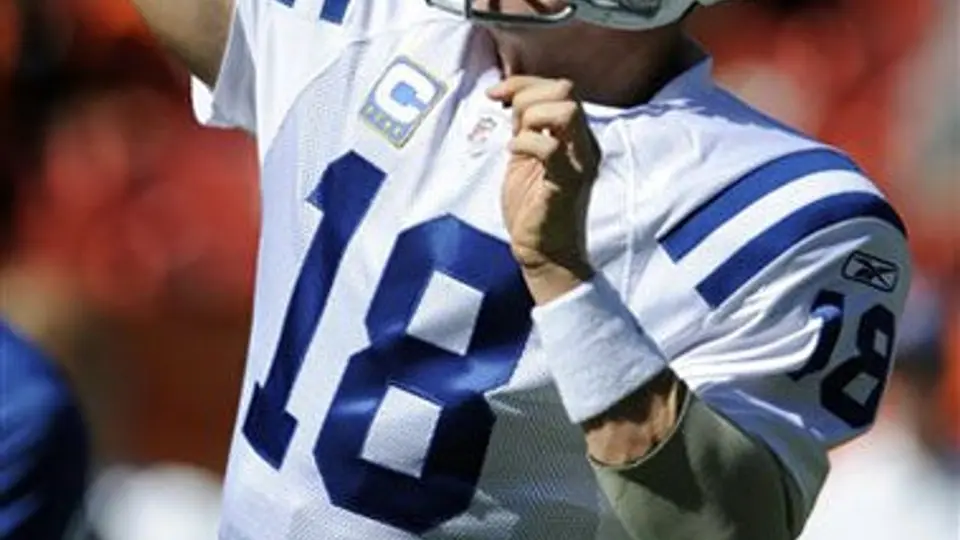 Manning firma por 96 millones con Denver