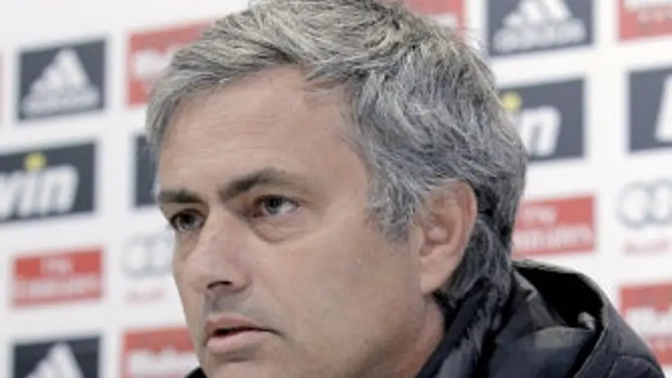 "En el vestuario he escuchado que es imposible ganar en el Camp Nou": Mou
