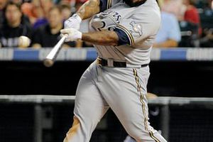 Fielder negocia con Rangers