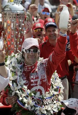 Franchitti gana la Indy 500 por tercera vez