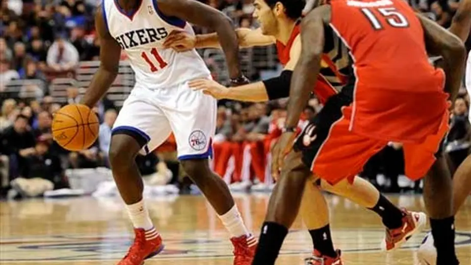Filadelfia doblegó 97-62 a Raptors