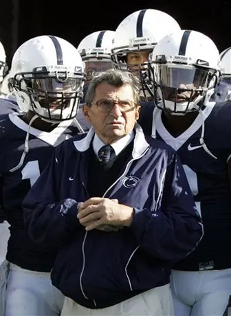 Desmienten muerte de Joe Paterno