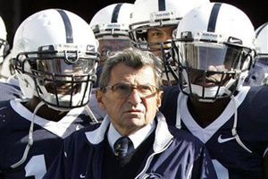 Desmienten muerte de Joe Paterno
