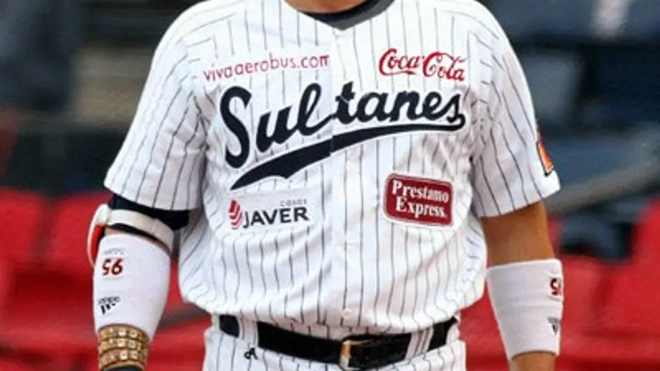 Vuelve Karim García a Sultanes