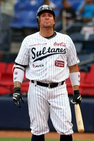 Vuelve Karim García a Sultanes