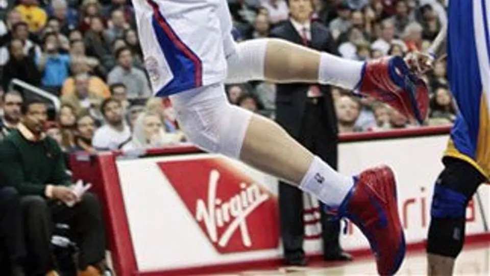 Clippers pierden el liderato tras derrota ante Warriors