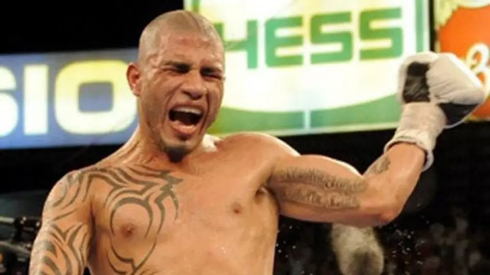 Miguel Cotto fue nombrado 'Púgil del Mes' de la AMB