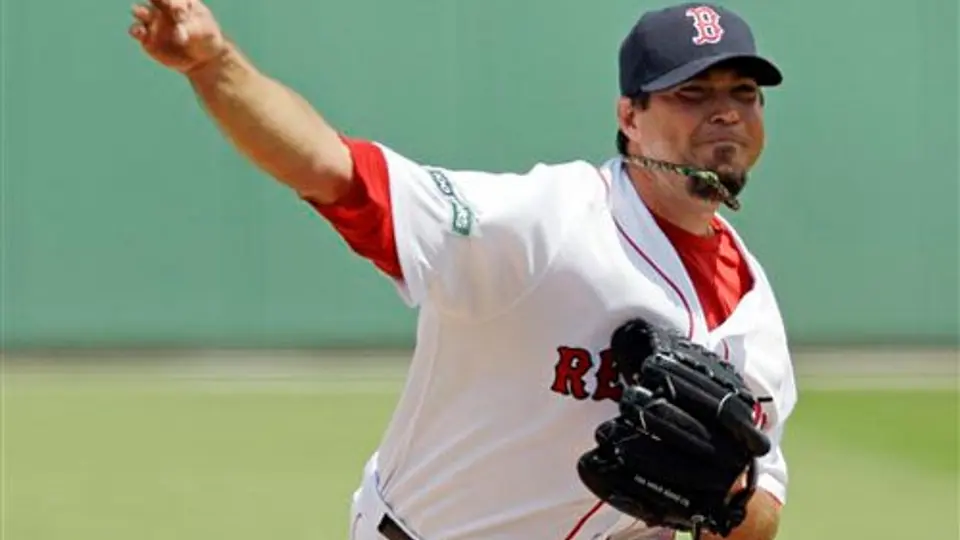 Boston se recupera y vence a las Rayas