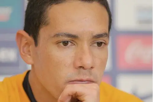 Rojas no piensa en el final de su ciclo con América
