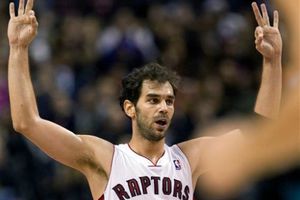 Toronto doblega 92-77 a Cleveland