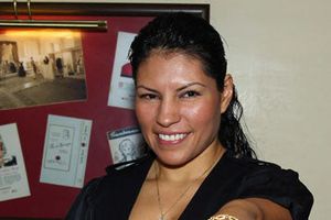 'La Guerrera' confía en noquear a Miranda