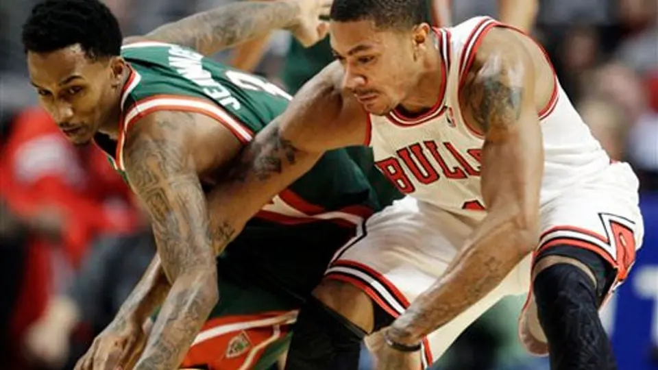 Chicago consigue el triunfo 107-100 frente a Bucks