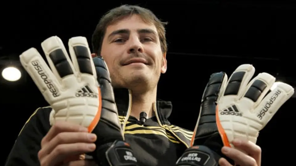 Casillas quiere dejar atrás las polémicas con el Barça
