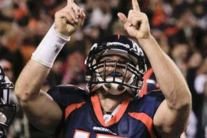 Denver cae ante Kansas City pero avanza a playoffs