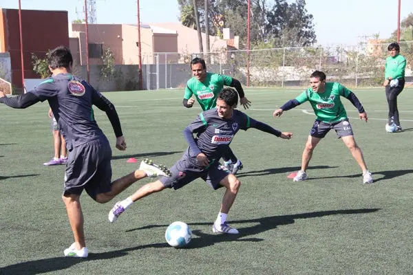 Rayados ya conocen el campo del Caliente