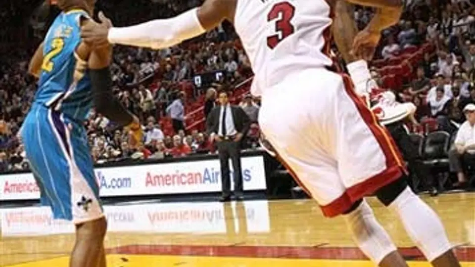 Miami consigue el triunfo 99-76 sobre 76ers