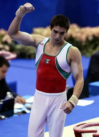 El gimnasta Daniel Corral califica como quinto