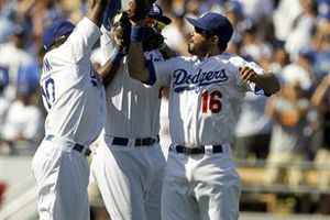 Dodgers vencen a Piratas en casa