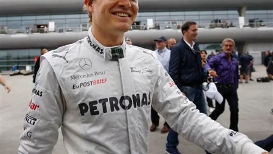 Rosberg consigue su primer pole en F1