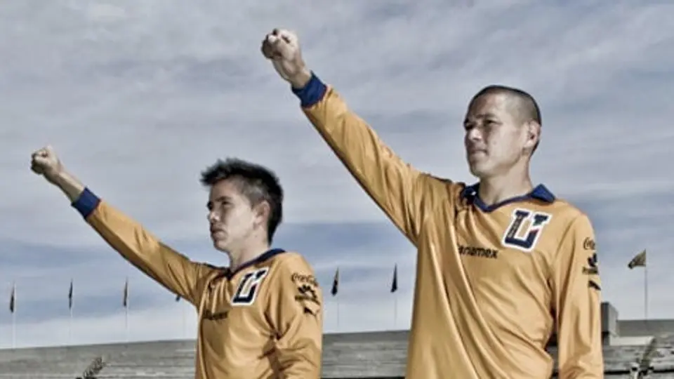 Playera conmemorativa de Pumas se agota en unas horas