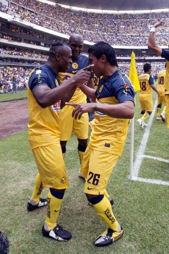 Festejó con un baile. FOTO: MEXSPORT