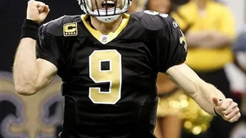 Santos termina la temporada apaleando 45-17 a Panteras