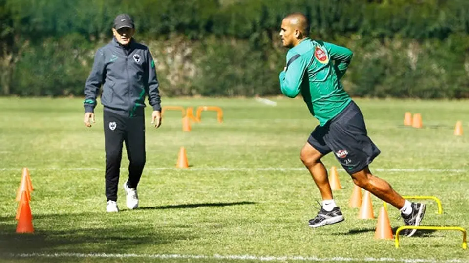 La misma historia con Suazo