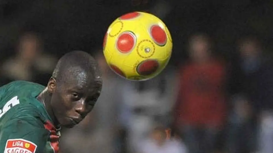 Sevilla anuncia el fichaje de Babá