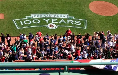 Fenway festeja 100 años de historia