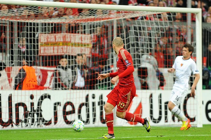 Arjen Robben abrió el marcador al minuto 11. FOTO: EFE