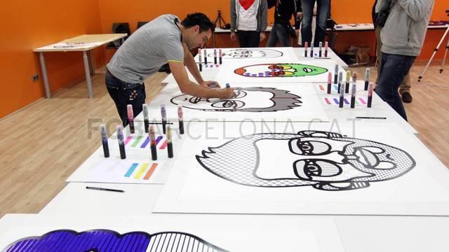 Los jugadores seleccionaron los colores para sus retratos. FOTO: fcbarcelona.es