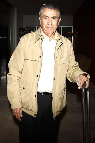 Nombran a Rodríguez como comisionado de la FIFA