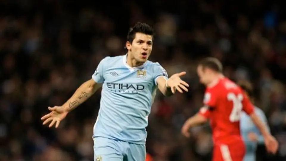 Agüero encabeza goleada de Manchester City sobre Liverpool
