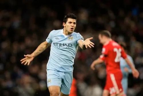 Agüero encabeza goleada de Manchester City sobre Liverpool