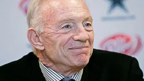 Jerry Jones eligiría a México para un partido de Dallas