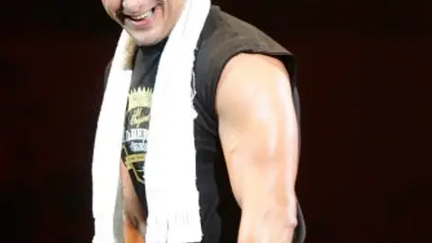 Alberto del Río regresó en WWE Elimination Chamber 2012