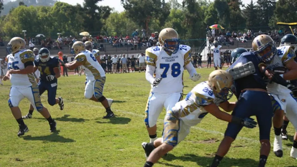 Tigres Intermedia blanquea 37-0 a Pumas Acatlán