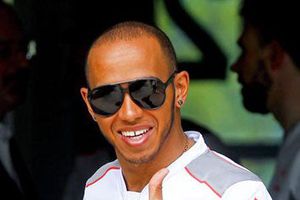 Confían pilotos de F1 en la FIA tras decisión de ir a Bahrein