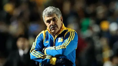 Tuca lamenta error arbitral ante Gallos