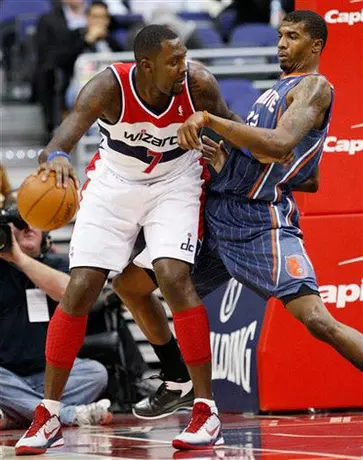 Nájera participó en la derrota de Bobcats 75-92 ante Washington