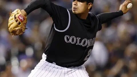 Rockies posponen el regreso de De la Rosa