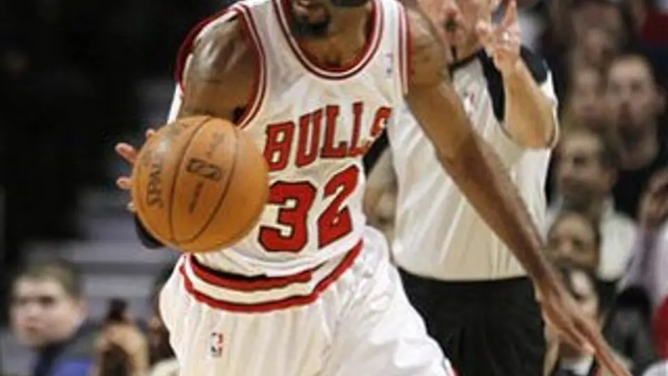 Bulls se imponen 110-95 a Nets