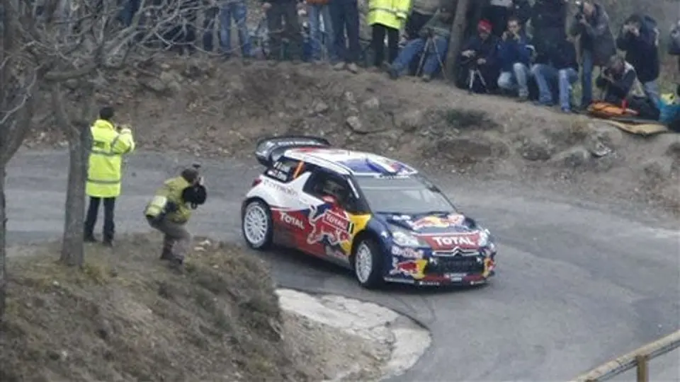 Loeb se mantiene a la cabeza en el Rally de Montecarlo