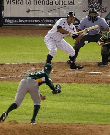 Sultanes continúa invicto en la temporada 2012
