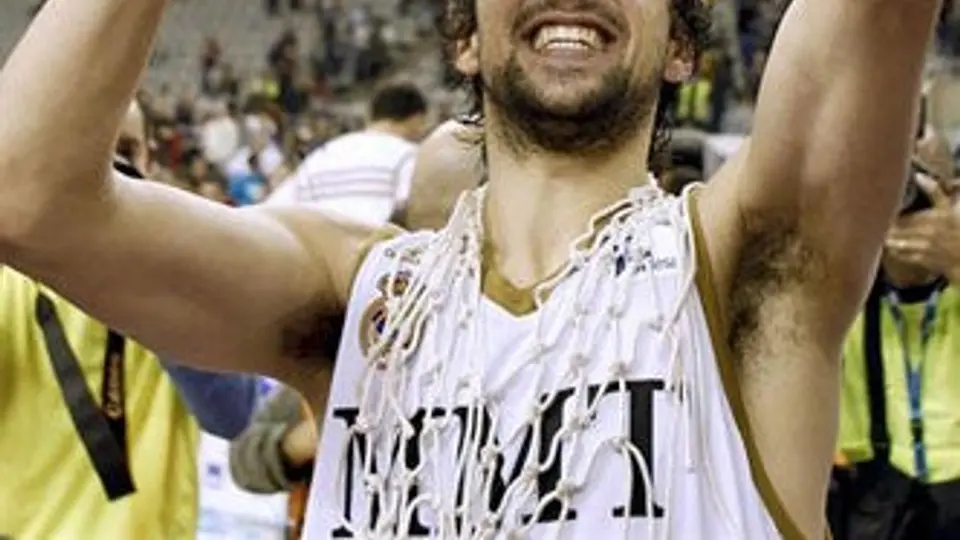 Madrid por fin venció al Barça... en basquetbol