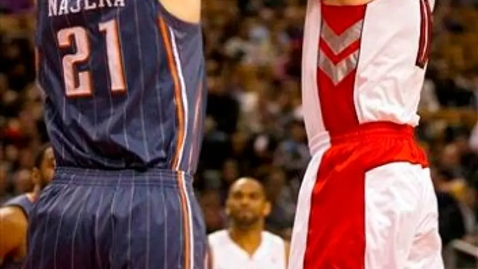 Nájera se va en blanco en la derrota de Bobcats
