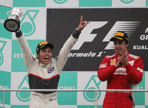 Checo consigue el segundo lugar en Malasia