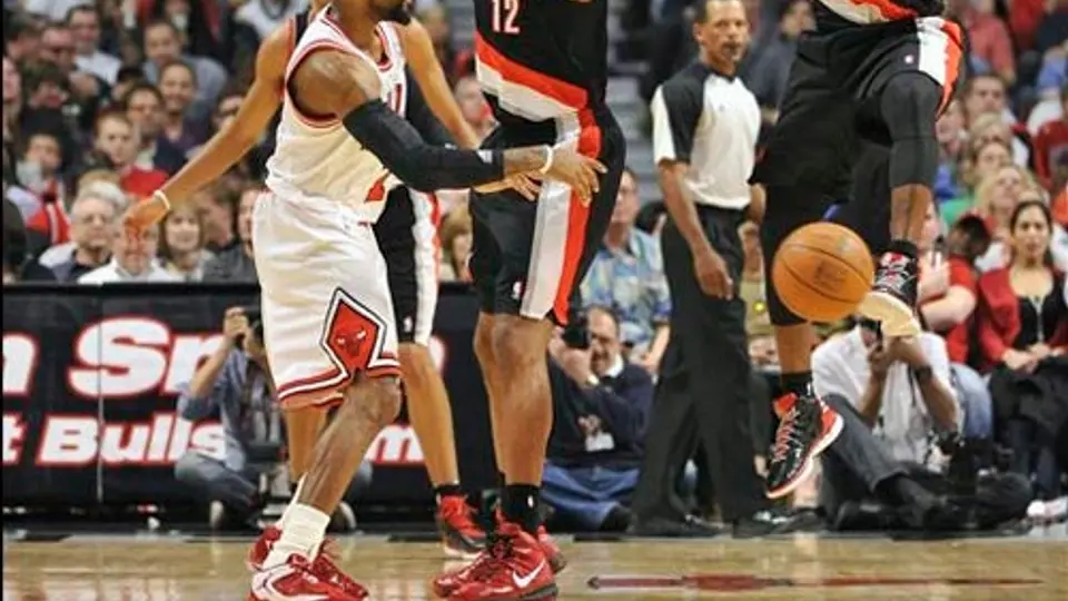 Portland doblega a Bulls en un cerrado duelo