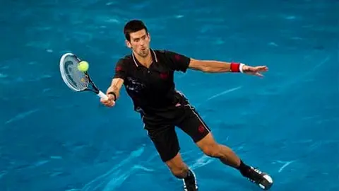 Djokovic clasifica con apuros a Cuartos en Madrid